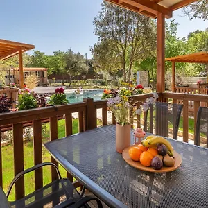 Mobile Homes Camp Garden Veštar Vakantiepark