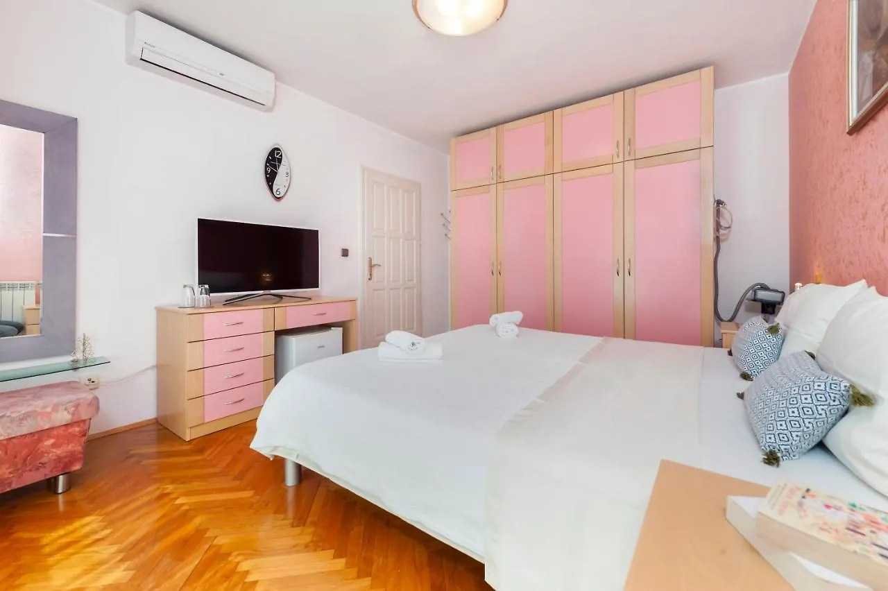 Villa Allegria Rovinj Gasthuis